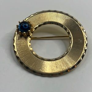 Vintage 60s Signed Beaujewels Gold Circle Brooch
